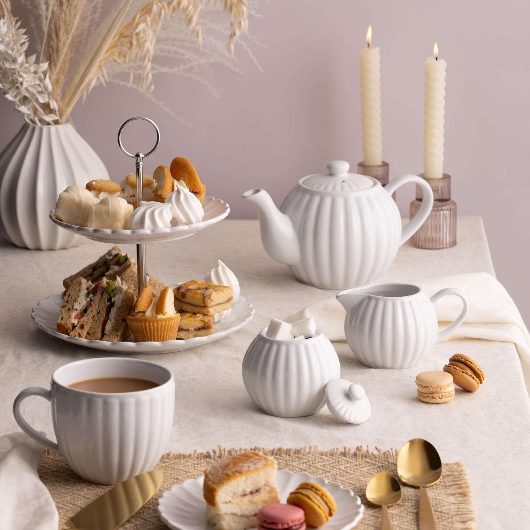 P&K Luxe 2 Tier Cake Stand