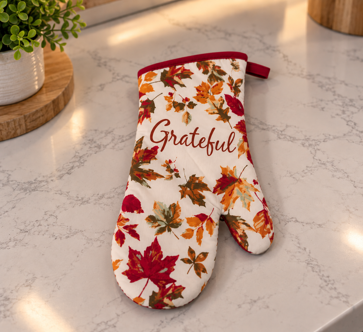 Seasonal Fall Foliage Oven Mitt