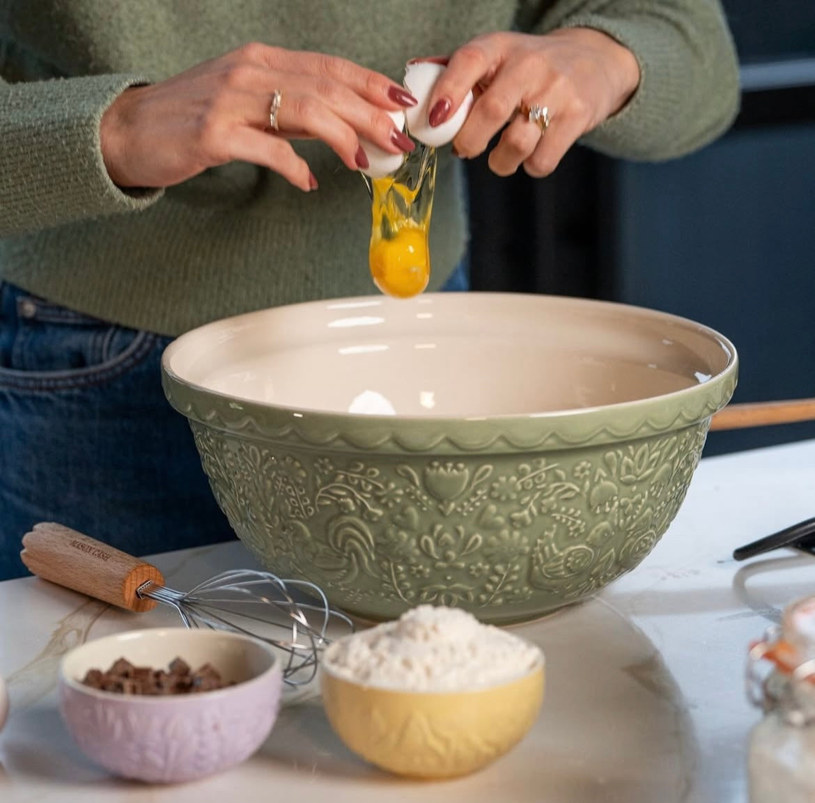 Mason Cash Home to Roost 29cm Sage Green Mixing Bowl