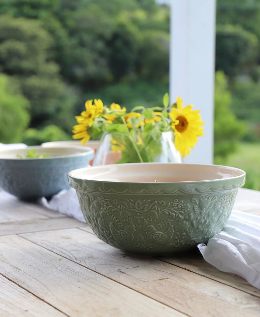 Mason Cash Home to Roost 29cm Sage Green Mixing Bowl