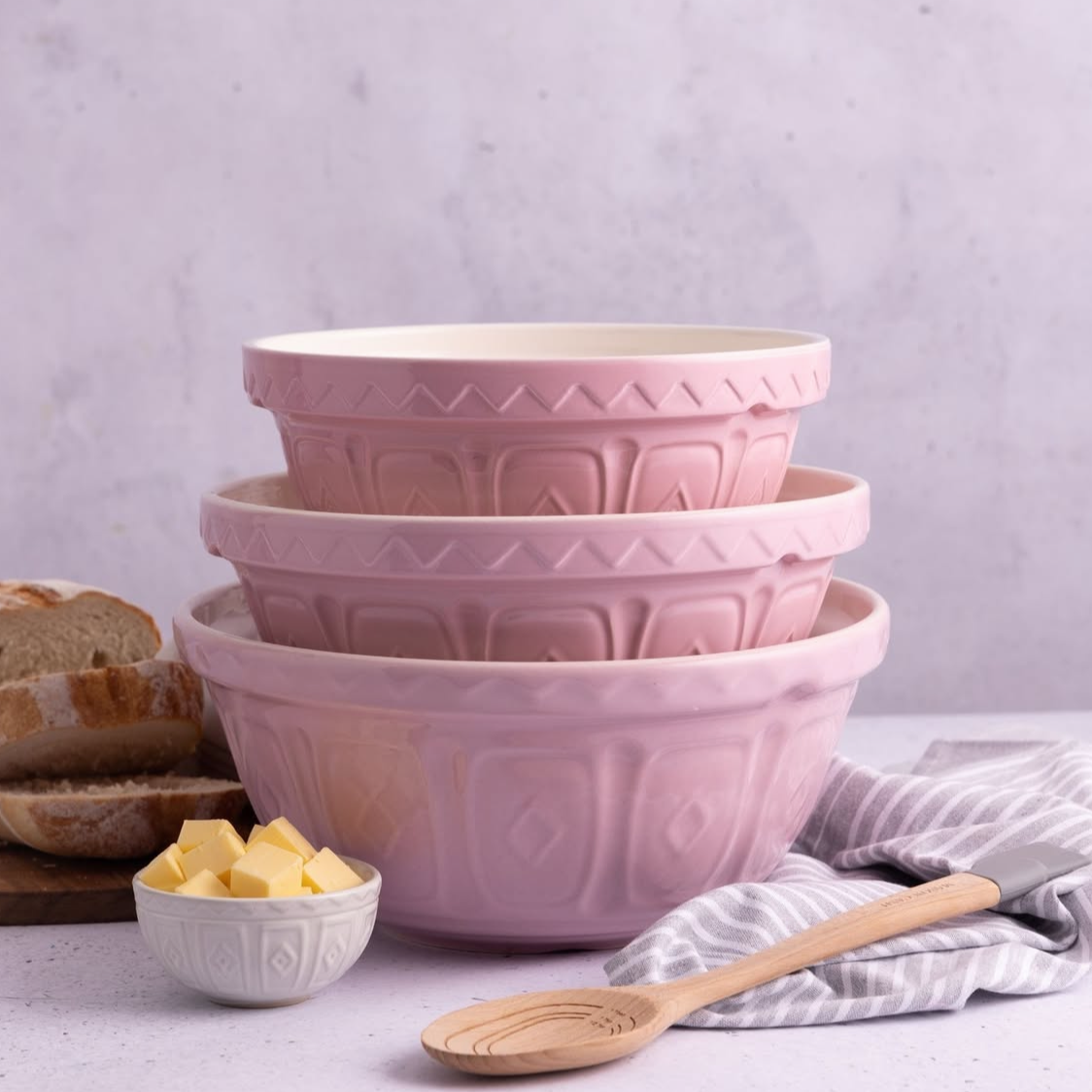 Mason Cash Powder Pink 26cm Bowl