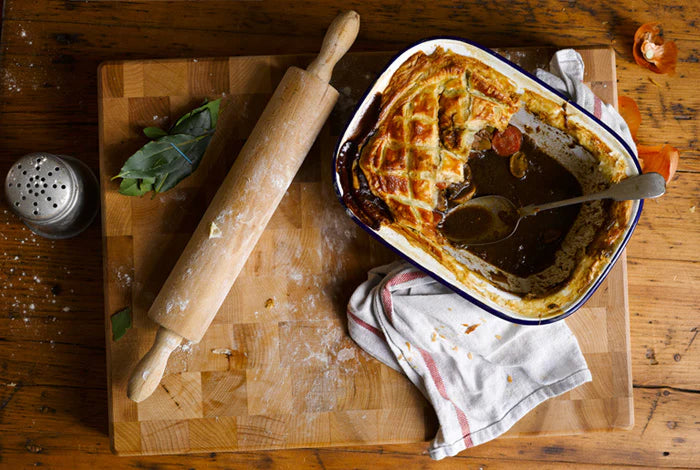 Falcon Enamelware Oblong Pie Dishes
