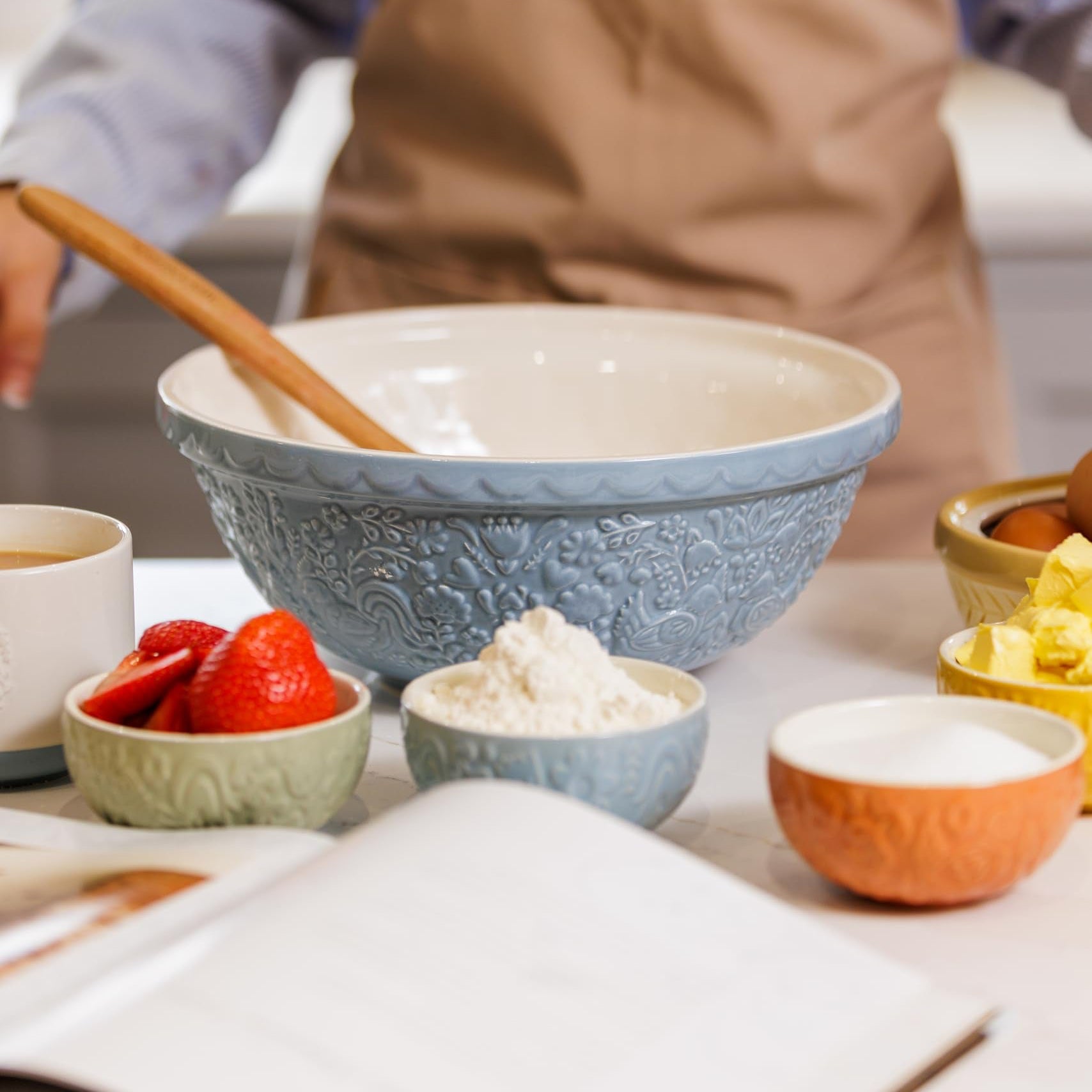 Mason Cash Home to Roost Set 4 Mini Bowls