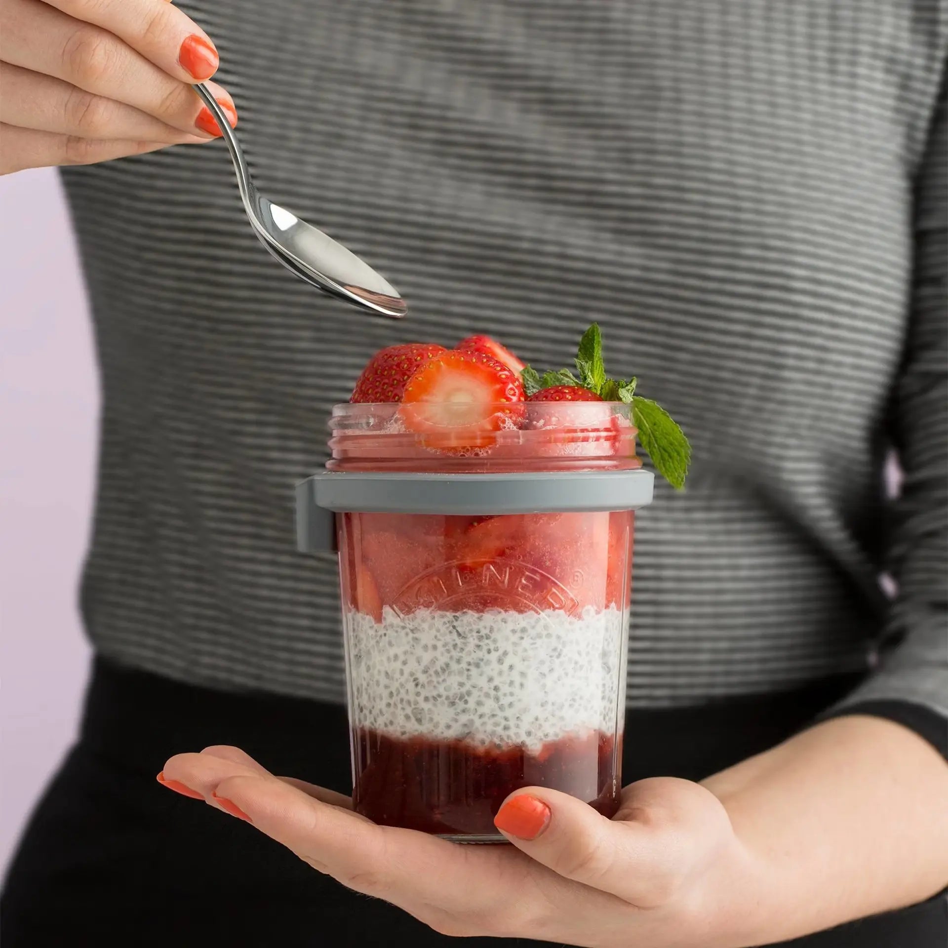 Kilner Glass Breakfast Jar Set with Spoon and Recipe Booklet