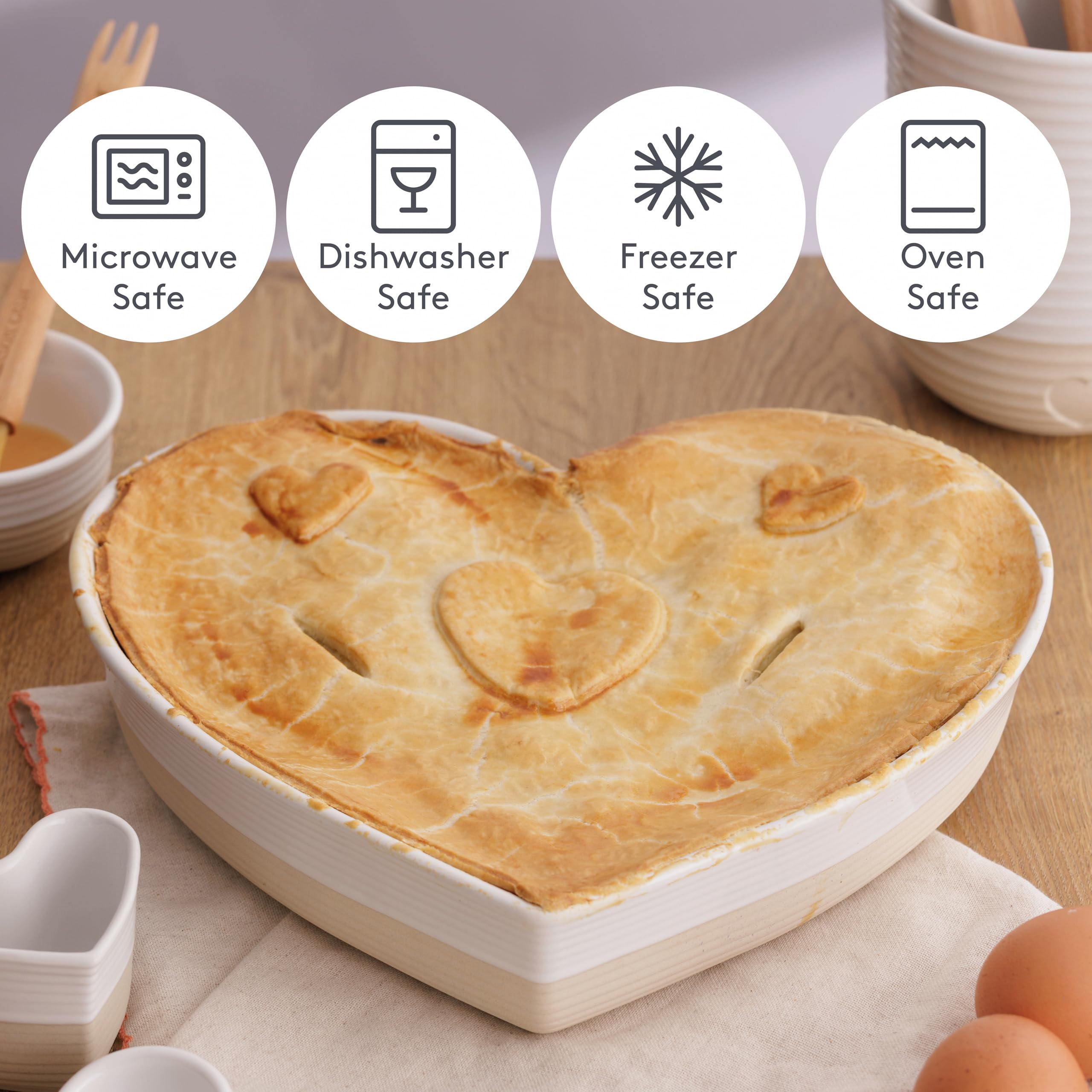 Mason Cash Rustic Charm 28cm Heart Pie Dish