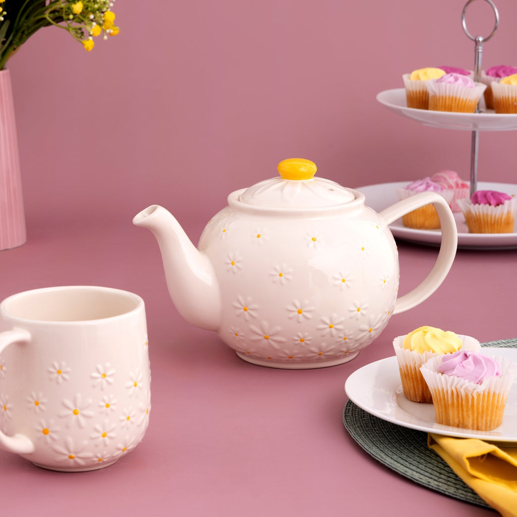 P&K Daisy 6 Cup Teapot 1100ml