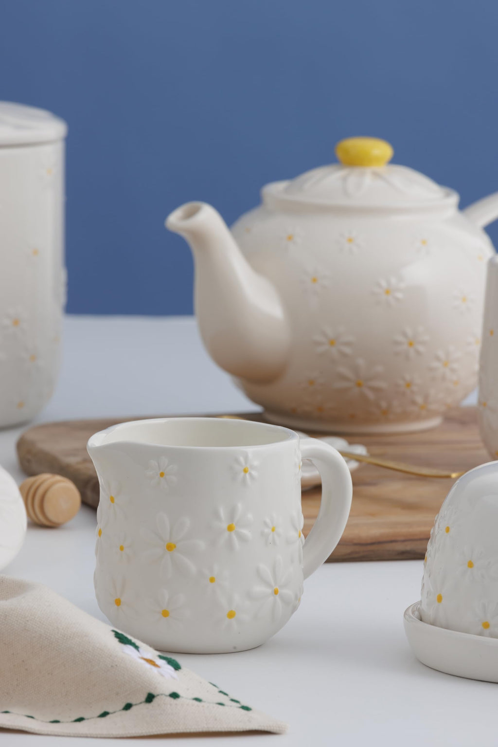 P&K Daisy Milk Creamer