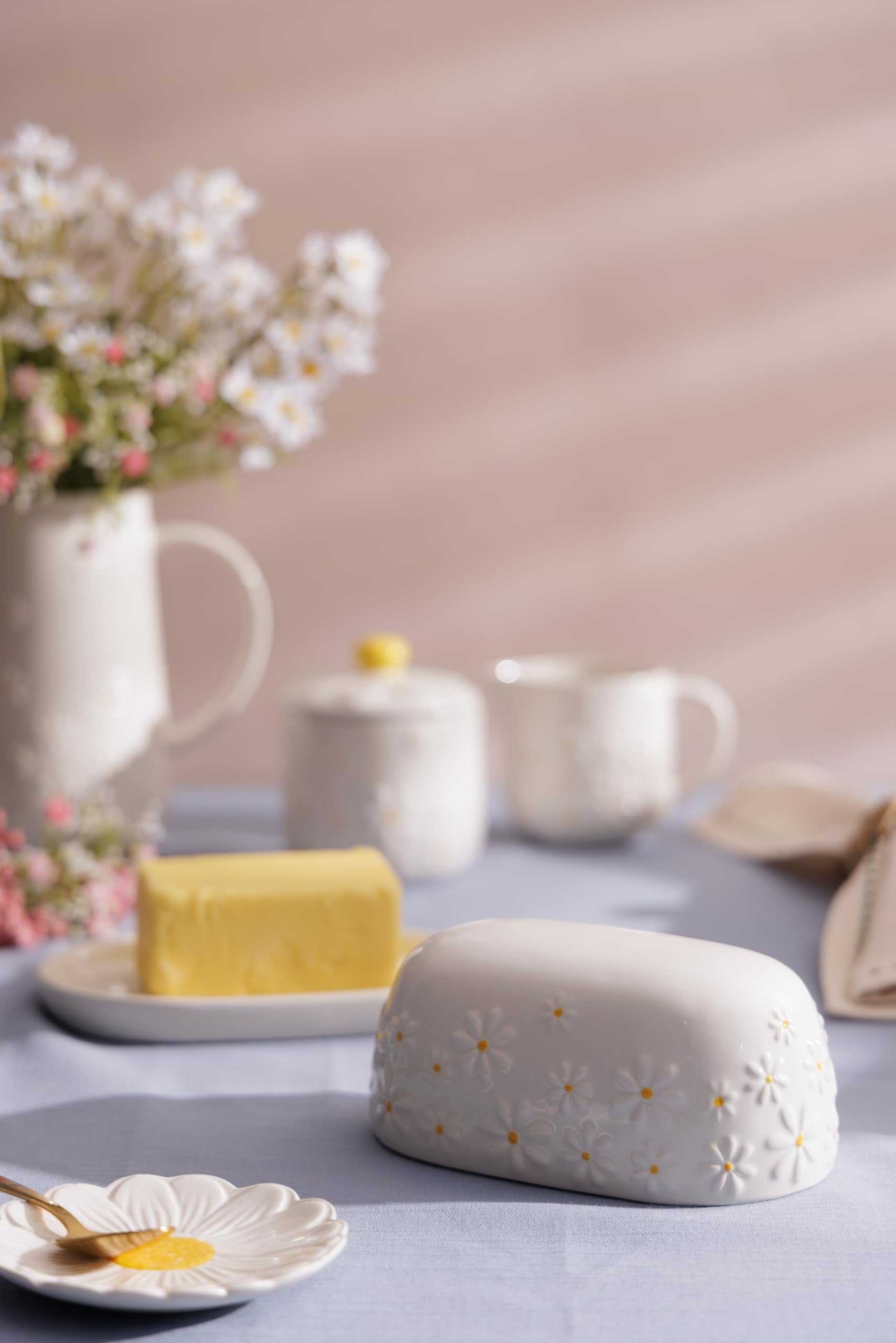 P&K Daisy Butter Dish