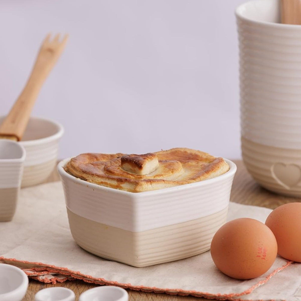 Rustic Charm 14cm Stoneware Heart Baker