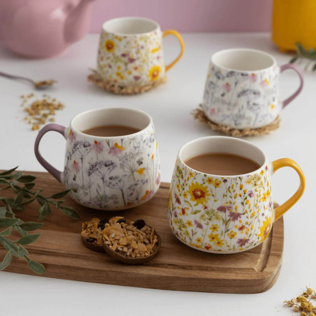 P&K Purple Daisy Mug